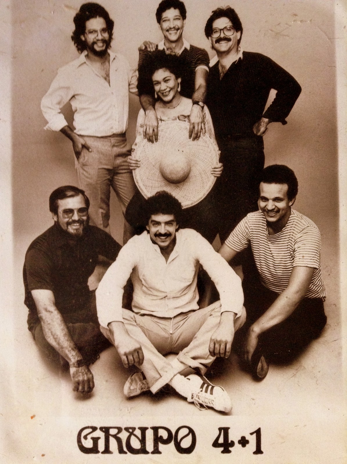 Guillo with Grupo 4+1